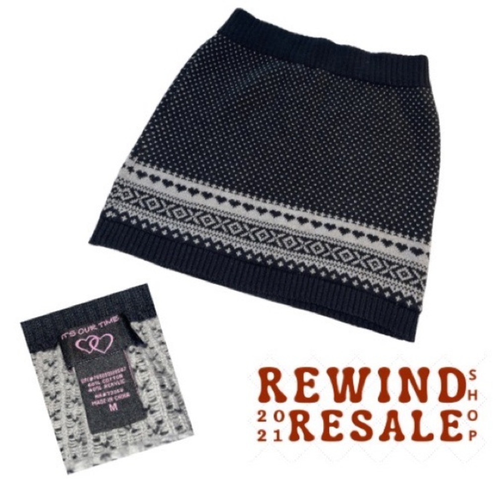 It’s Our Time ladies Mini-skirt size M